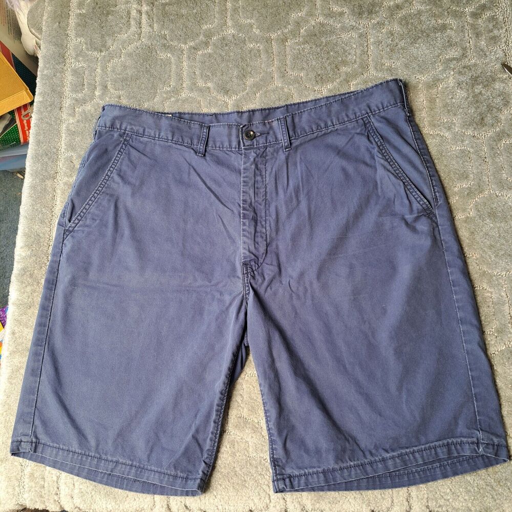 Levis Navy Blue Chino SHORTS MENS SIZE 38 Standard Bermuda Zip Fly Mid Rise